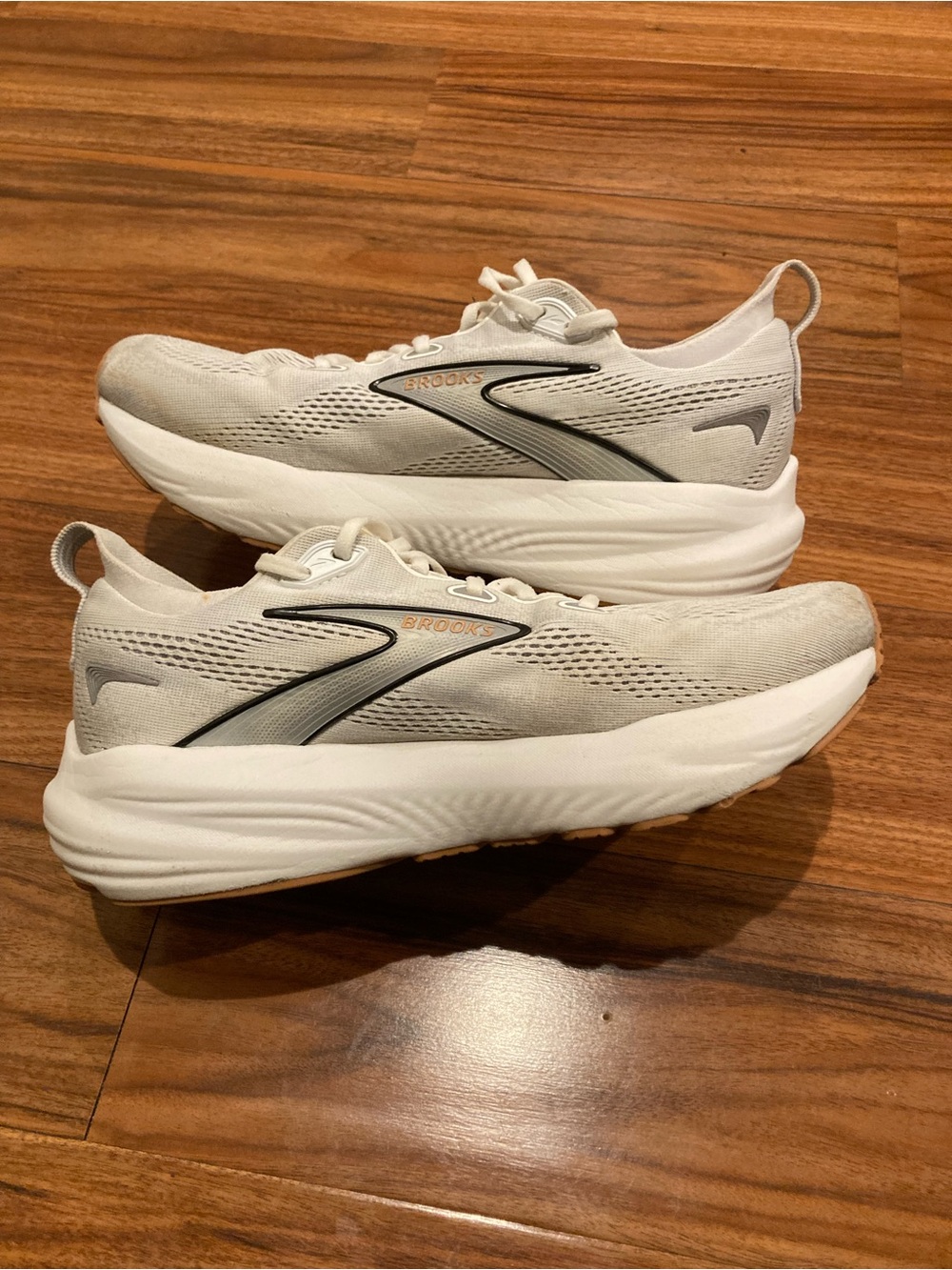 Brooks Glycerin women’s Breathable Mesh Running Shoes White/Gray US 10 EU 42